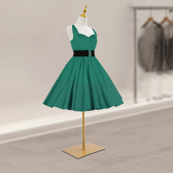 Mannequin de couture femme réglable en hauteur avec base dorée